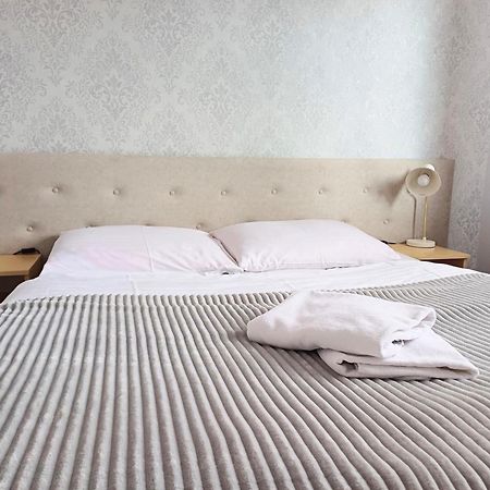 Hotel I Restauracja Borowianka Ostrów Wielkopolski Eksteriør bilde