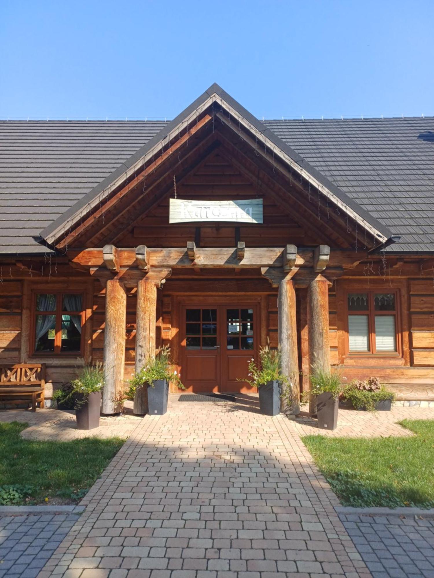 Hotel I Restauracja Borowianka Ostrów Wielkopolski Eksteriør bilde